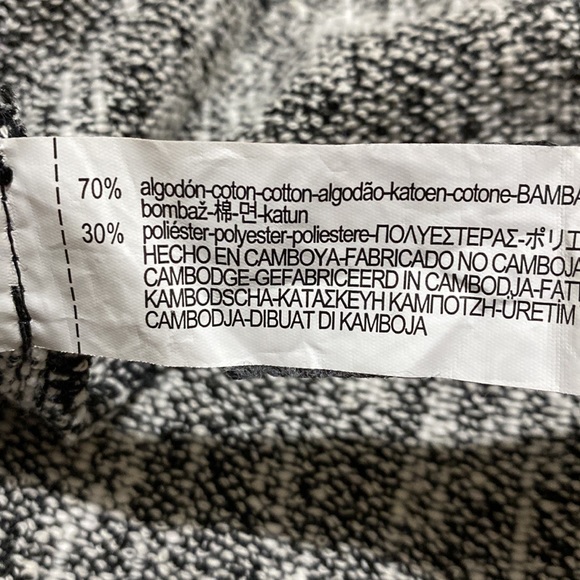 Zara Basic Tweed Asymmetrical Ruffle Black/Cream Skirt Size M - Picture 10 of 10